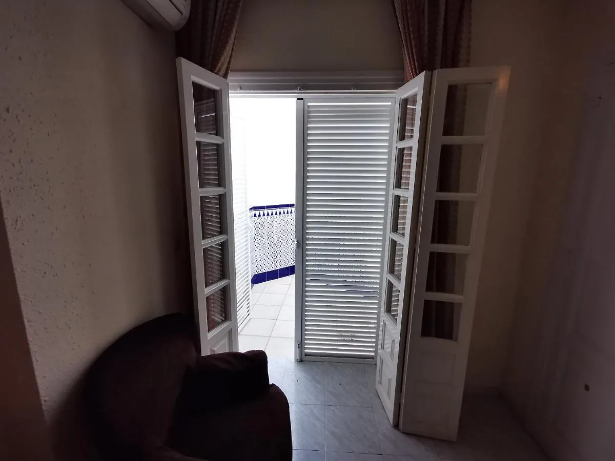 نيرخا Hostal Marazul فندق مبيت وإفطار